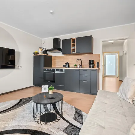 Blickfang - Zentrale Ferienwohnung Im Herzen Von Friedrichshafen Exterior photo